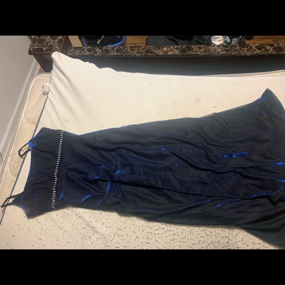 Formal dresses- price is for each dress. - Picture 3 of 8